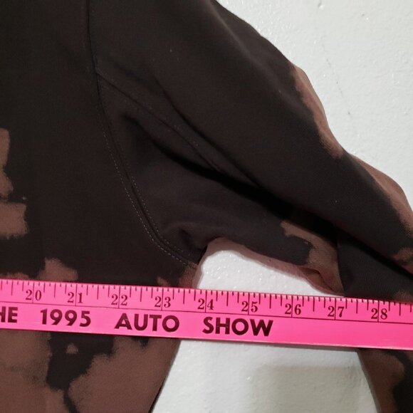 Pistola Crewneck Sweatshirt - Picture 3 of 7